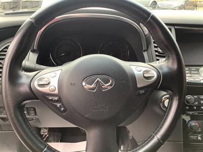2015 INFINITI QX70   - Photo 13 - Hatboro, PA 19040