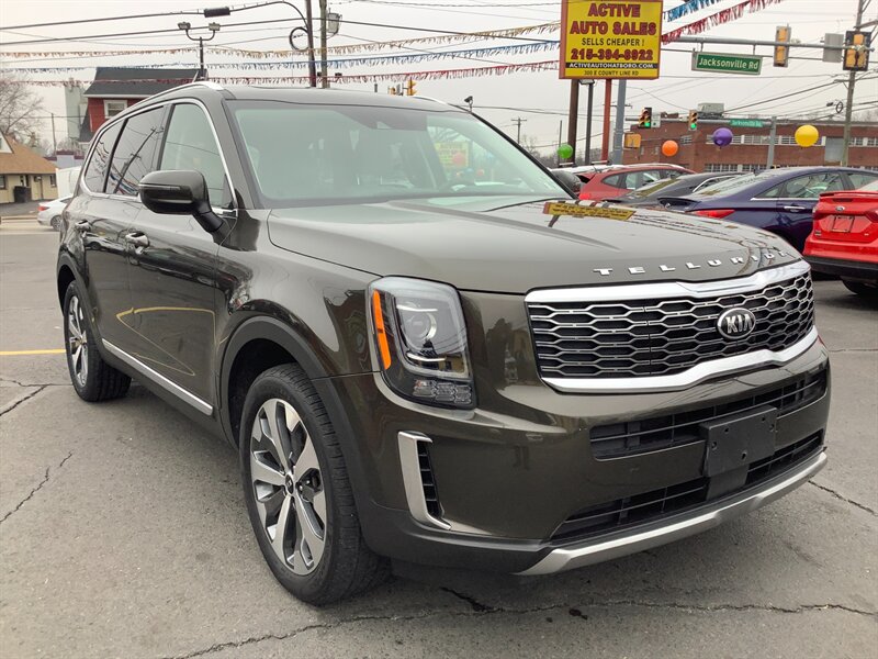 2020 Kia Telluride EX  