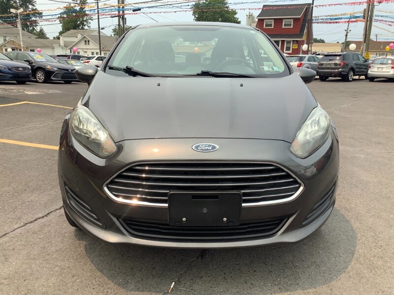 2017 Ford Fiesta SE - Photo 2 - Hatboro, PA 19040