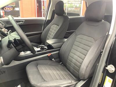 2016 Ford Edge SEL   - Photo 10 - Hatboro, PA 19040