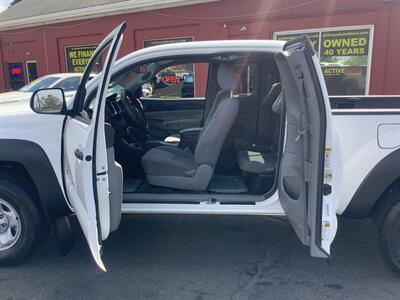 2012 Toyota Tacoma V6   - Photo 13 - Hatboro, PA 19040