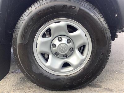 2012 Toyota Tacoma V6   - Photo 16 - Hatboro, PA 19040