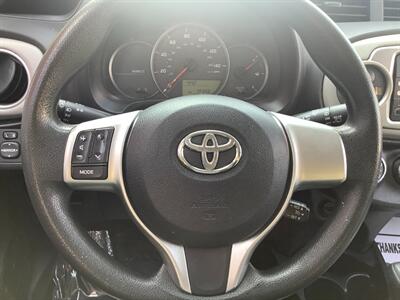 2013 Toyota Yaris 5-Door LE - Photo 18 - Hatboro, PA 19040