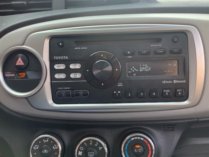 2013 Toyota Yaris 5-Door LE - Photo 19 - Hatboro, PA 19040