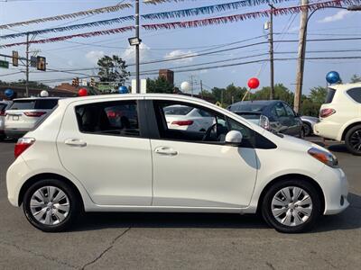 2013 Toyota Yaris 5-Door LE - Photo 9 - Hatboro, PA 19040