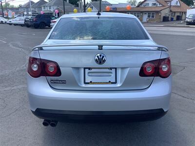 2010 Volkswagen Jetta SE PZEV - Photo 6 - Hatboro, PA 19040
