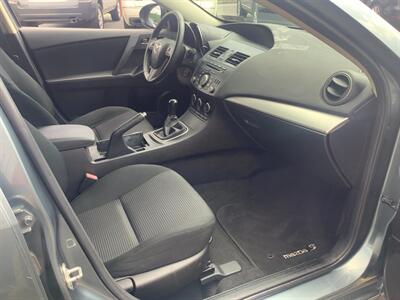 2013 Mazda Mazda3 i Touring   - Photo 14 - Hatboro, PA 19040
