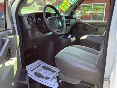 2017 GMC Savana 2500   - Photo 13 - Hatboro, PA 19040
