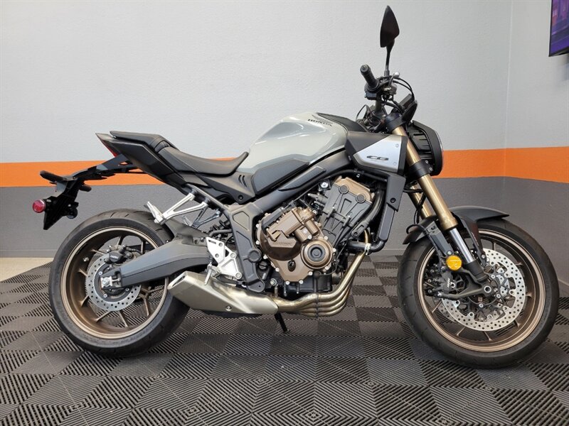 2024 HONDA CB650R   - Photo 1 - Las Vegas, NV 89146