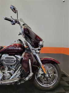 2015 Harley Davidson FLHTKSE CVO Ultra   - Photo 4 - Las Vegas, NV 89146