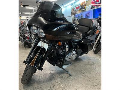 2011 HARLEY DAVIDSON FLTRU  