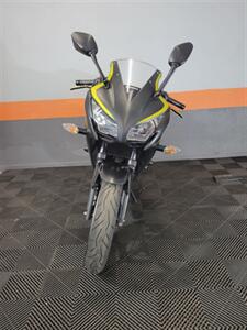 2015 HONDA CBR300R - Photo 8 - Las Vegas, NV 89146