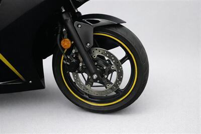 2015 HONDA CBR300R   - Photo 5 - Las Vegas, NV 89146