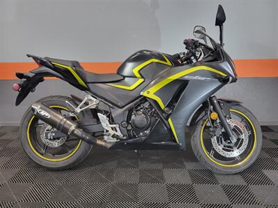 2015 HONDA CBR300R - Photo 1 - Las Vegas, NV 89146