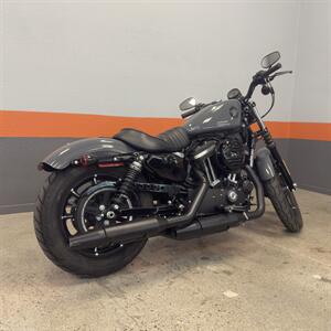 2022 Harley-Davidson Iron 883 Sportster   - Photo 3 - Las Vegas, NV 89146
