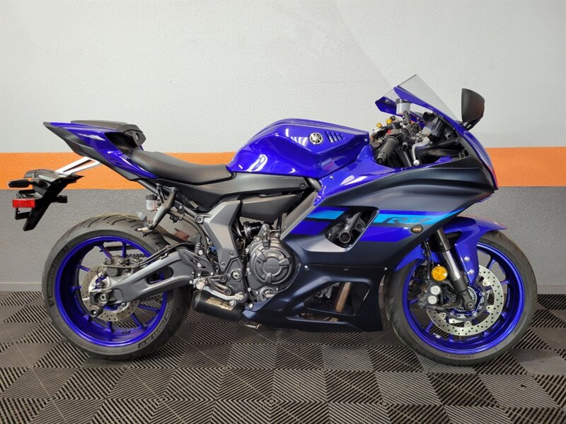 2024 Yamaha YZF R7   - Photo 1 - Las Vegas, NV 89146