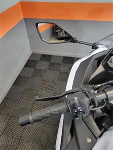 2015 Kawasaki NINJA 300   - Photo 5 - Las Vegas, NV 89146
