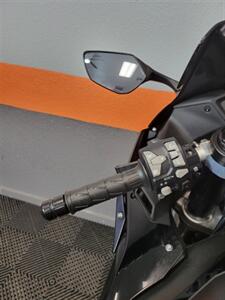 2024 Kawasaki ZX10R   - Photo 5 - Las Vegas, NV 89146
