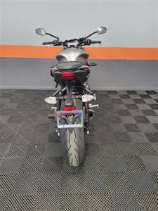 2021 Triumph Street Triple   - Photo 8 - Las Vegas, NV 89146