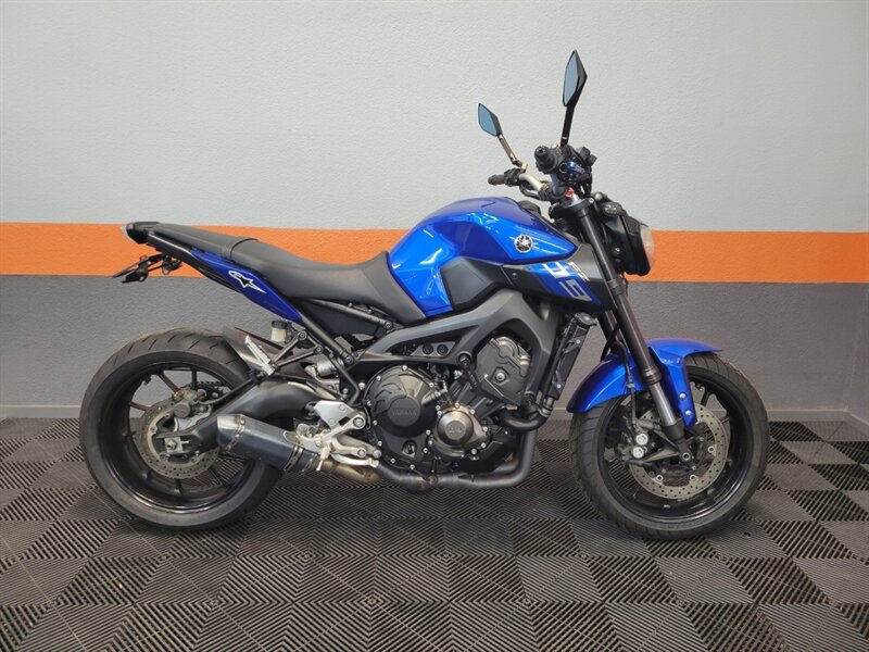 2016 YAMAHA FZ09   - Photo 1 - Las Vegas, NV 89146