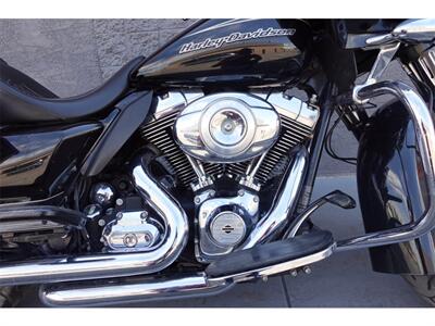 2012 Harley-Davidson FLHTRU ROAD GLIDE ULTRA   - Photo 5 - Las Vegas, NV 89146