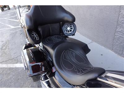 2012 Harley-Davidson FLHTRU ROAD GLIDE ULTRA   - Photo 4 - Las Vegas, NV 89146