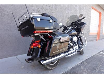2012 Harley-Davidson FLHTRU ROAD GLIDE ULTRA   - Photo 2 - Las Vegas, NV 89146