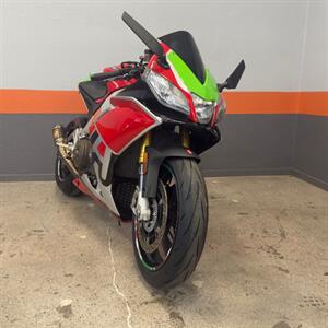 2015 Aprillia Rsv4   - Photo 3 - Las Vegas, NV 89146