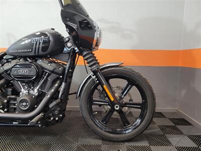2022 Harley Davidson Softail Street Bob   - Photo 4 - Las Vegas, NV 89146