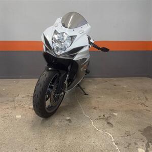2015 SUZUKI GSX-R600   - Photo 3 - Las Vegas, NV 89146