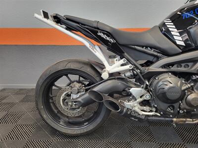 2016 YAMAHA FZ09   - Photo 2 - Las Vegas, NV 89146