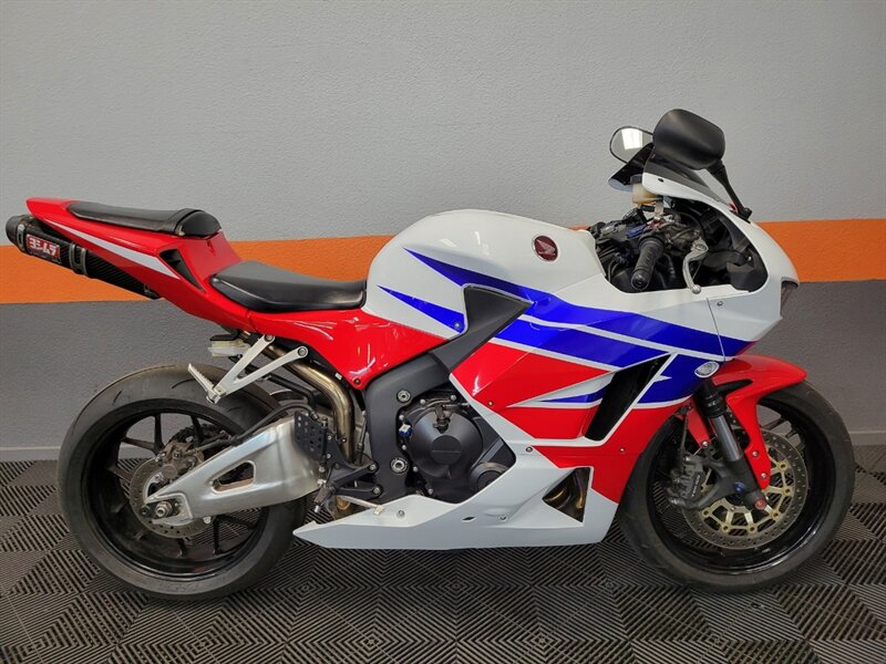 2022 HONDA Cbr600rr   - Photo 1 - Las Vegas, NV 89146