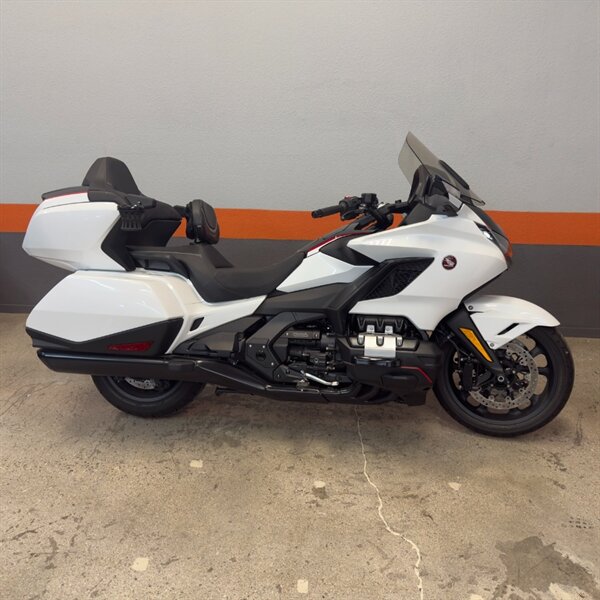 2024 HONDA Goldwing   - Photo 1 - Las Vegas, NV 89146