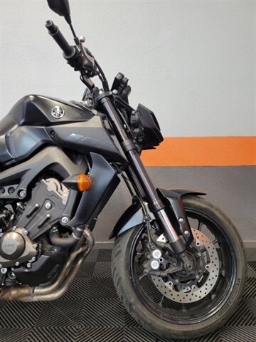 2020 YAMAHA MT-09 - Photo 4 - Las Vegas, NV 89146