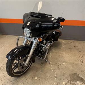 2014 HARLEY DAVIDSON FLHX STREET GLIDE   - Photo 5 - Las Vegas, NV 89146