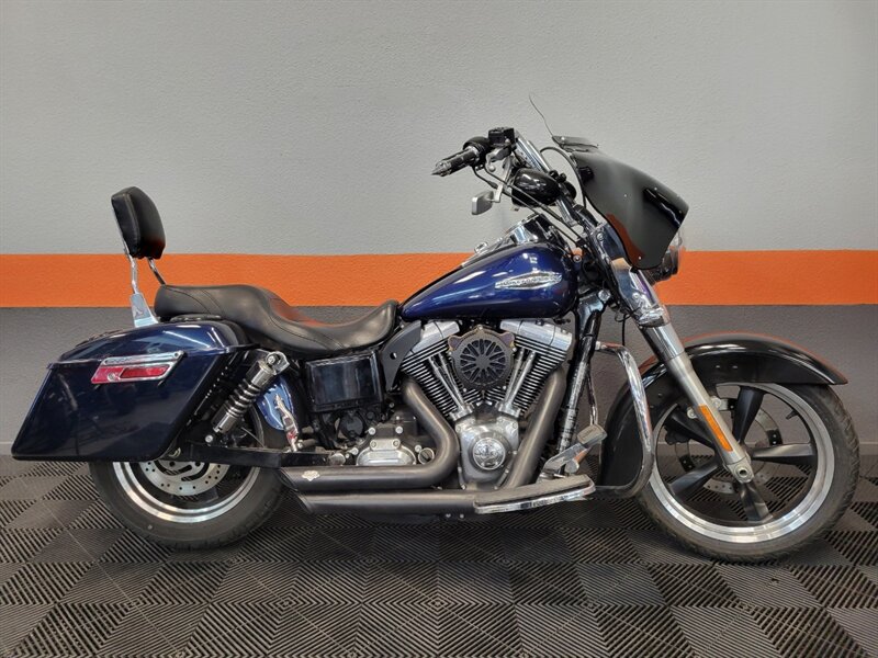 2013 HARLEY DAVIDSON FLD 103 DYNA SWITCHBACK   - Photo 1 - Las Vegas, NV 89146