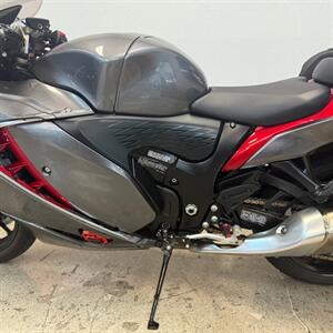 2024 SUZUKI GSX-R 1300 RR HAYABUSA   - Photo 13 - Las Vegas, NV 89146