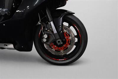 2015 YAMAHA YZF-R1   - Photo 5 - Las Vegas, NV 89146