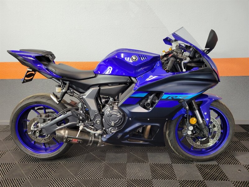 2024 Yamaha YZF-R7   - Photo 1 - Las Vegas, NV 89146