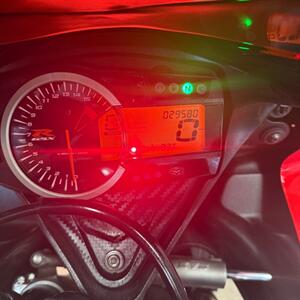 2013 SUZUKI GSX-R 600   - Photo 8 - Las Vegas, NV 89146