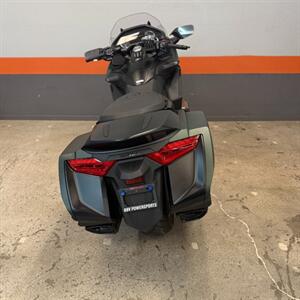 2024 HONDA Gold Wing 1800 DCT   - Photo 3 - Las Vegas, NV 89146