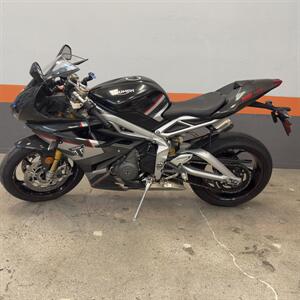2020 Triumph Daytona Moto 2   - Photo 2 - Las Vegas, NV 89146