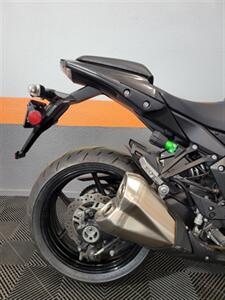 2015 Kawasaki Ninja 1000   - Photo 2 - Las Vegas, NV 89146