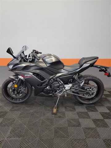 2022 Kawasaki EX-650 - Photo 2 - Las Vegas, NV 89146