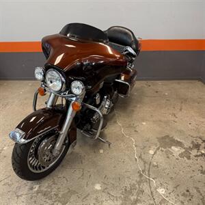 2011 HARLEY DAVIDSON ULTRA CLASSIC ELECTRA GLI FLHTCU   - Photo 3 - Las Vegas, NV 89146