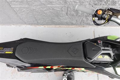 2025 SURRON HYPER BEE 14/12 HYPER BEE   - Photo 6 - Las Vegas, NV 89146