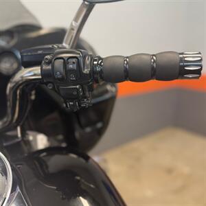 2012 Harley Davidson FLTRU   - Photo 9 - Las Vegas, NV 89146