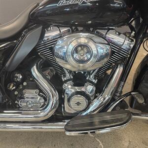 2012 Harley Davidson FLTRU   - Photo 12 - Las Vegas, NV 89146