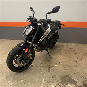 2023 KTM Duke 790   - Photo 6 - Las Vegas, NV 89146