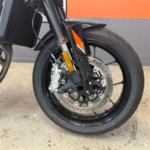 2023 KTM Duke 790   - Photo 15 - Las Vegas, NV 89146
